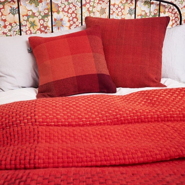 GRADIENT & SQUARES RED - CUSHION COVER-2