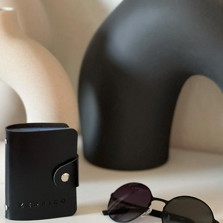 Vegan Leather Lens Case-3